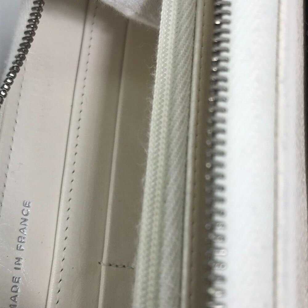 CHANEL A50097 Matelasse CC CC Mark Zip Around Quilted Wallet Long Wallet White - Picture 12 of 16